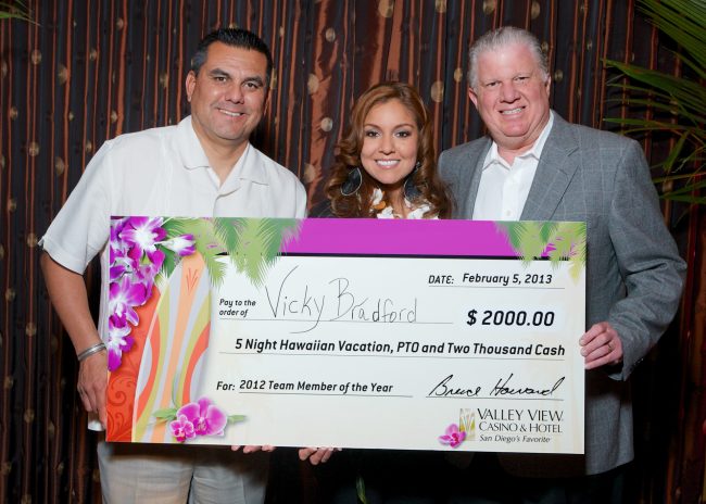 Valley View Casino 2012 Team Member of the year with check
